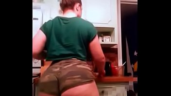 Super Duper Thick PAWG twerking insane ass in Kitchen