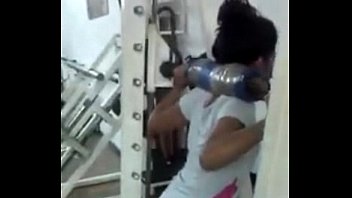 putita en el gym