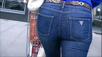 Milf in Guess Jeans